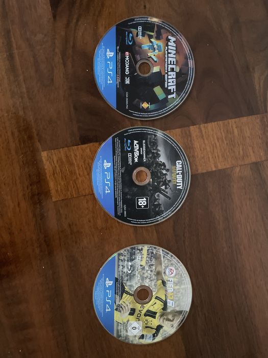 Игры для PS4 - minecraft, CoD:WW2, FIFA2017