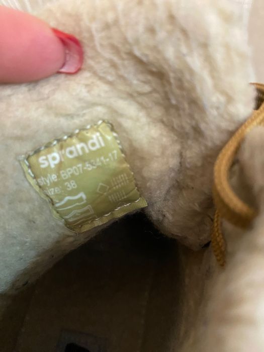 Зимни обувки sprandi