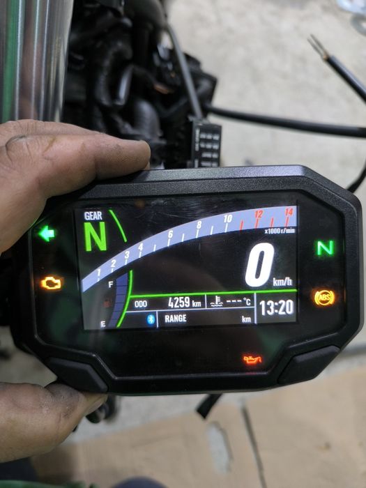 2024 Само на части Kawasaki z 500 ex