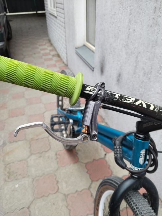 Продам отличный велосипед триал