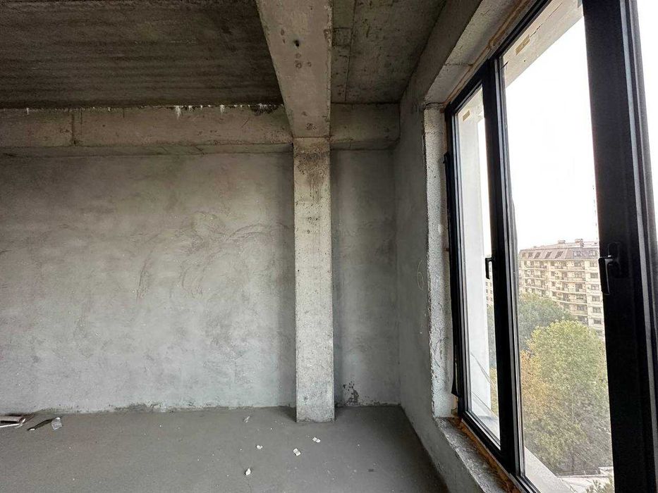 ЖК Sayram Tower  3 комнатная коробка 93м2 Сайрам улица Буз Базар