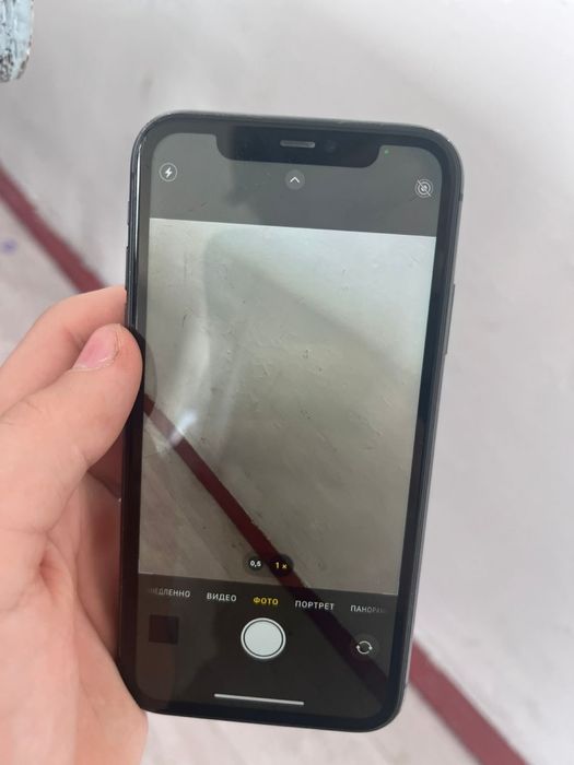 Айфон 11 фейс ғана істемиді