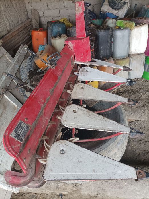 Mini jatka zoʻr xolatda