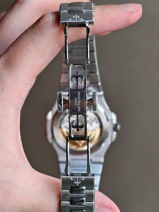patek philippe nautilus new2