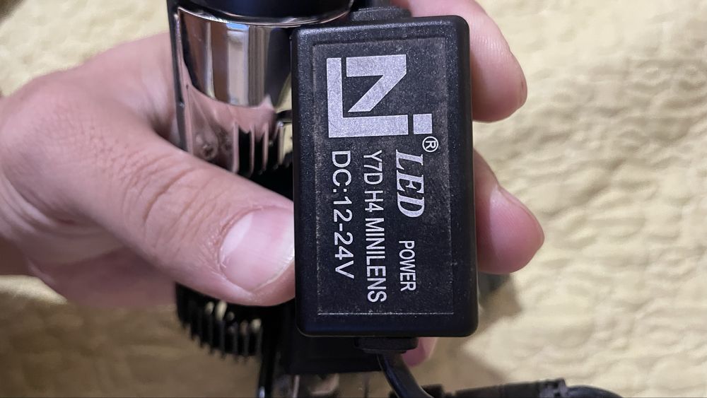 Лед линза фары.