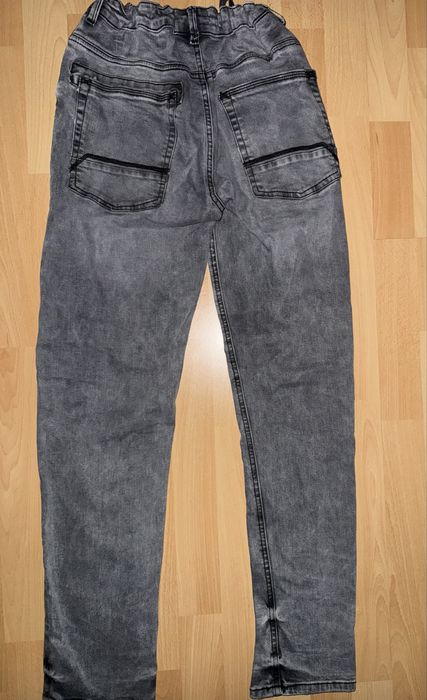 Сиви дънки на Reserved - 170см