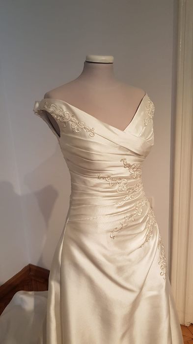 Rochie de mireasa superba, 36-38