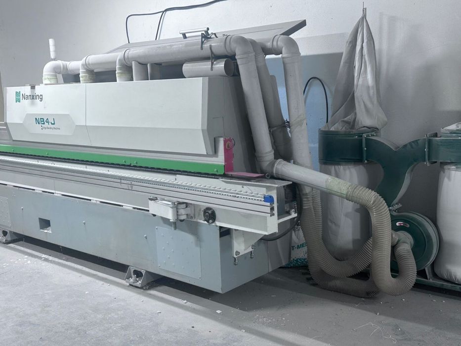 Кромкооблицовочнный станок, для ПВХ мебель