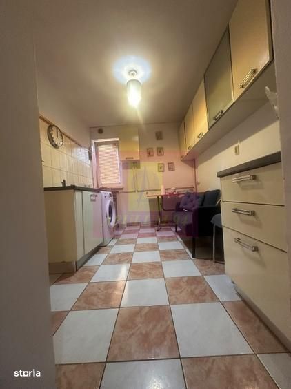 Ap 2 cam Drumul Taberei, la metrou