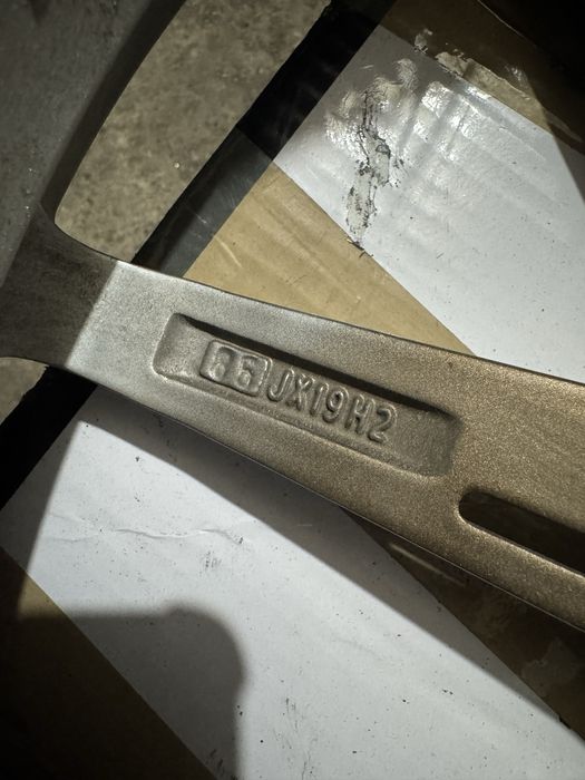 Джанти Tomason TN27 superlight