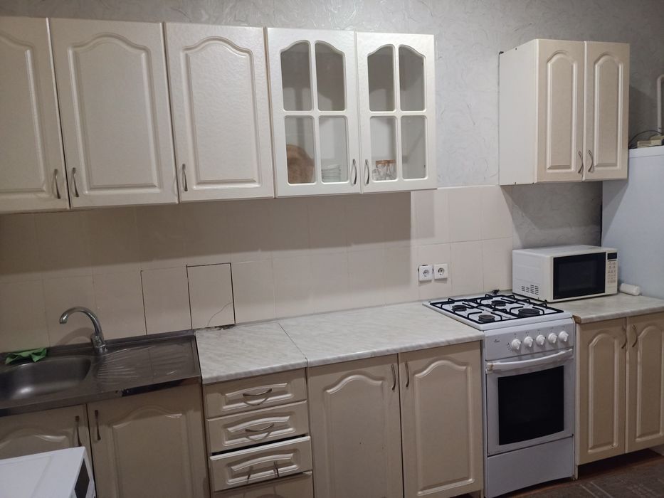 Кухонный гарнитур -20000