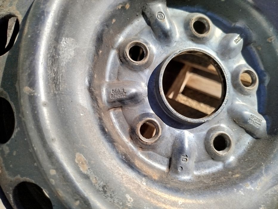 15 цола 5 х 114,3 Тойота Аурис / Корола - 6 инча / ЕТ 39