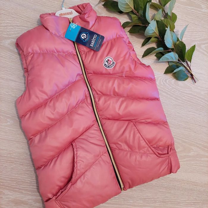 Безрукавки для девочек