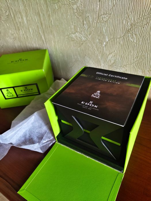 Часы мужские наручные