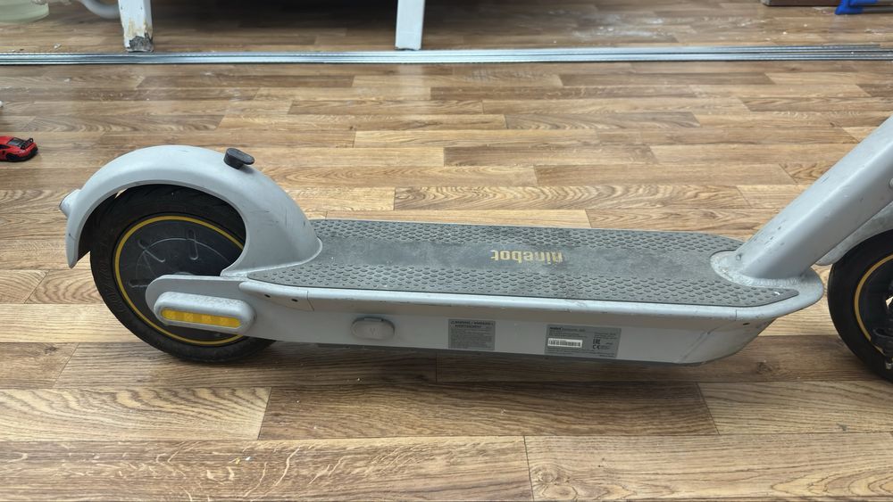 Ninebot KickScooter Max G30 LP