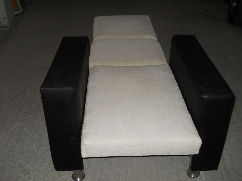 Продавам разтегателен фотьойл