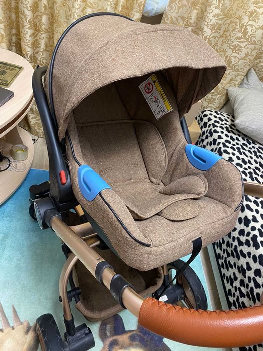 Коляска 3в1 демисезонная