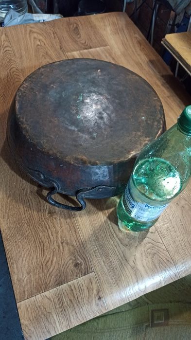 Старинен Меден съд за готвене на огън Copper pot