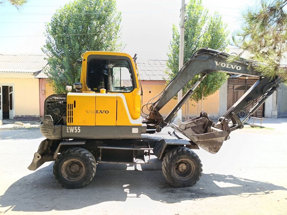 Sotiladi Volvo 55
