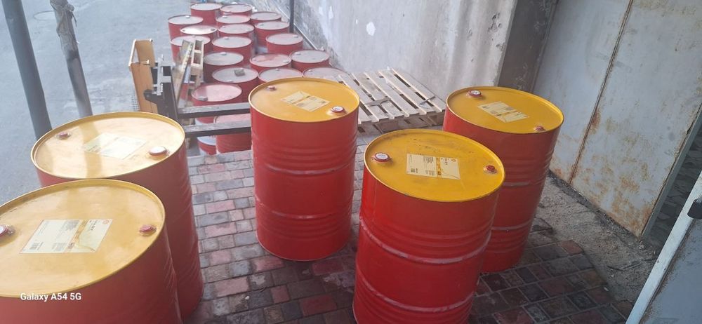 Shell Helix HX5 5W-30
Моторное масло, обладающее высокой эффективность