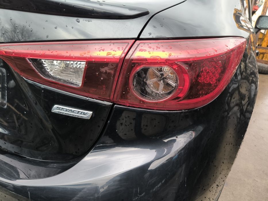 Стопове за Mazda 3