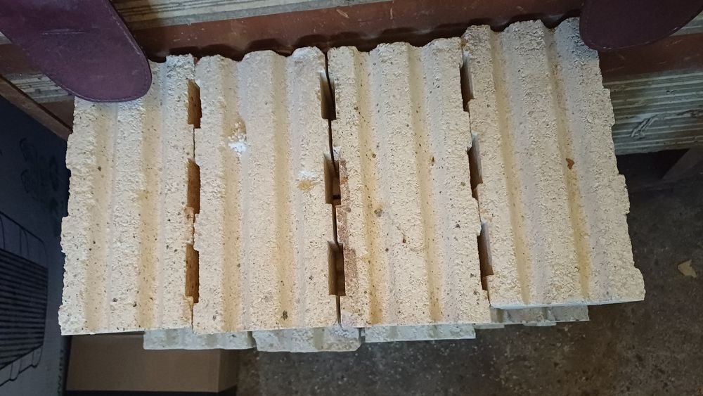 Огнеупорни тухли от акумулираща печка - 2.20лв/брой САМО лично