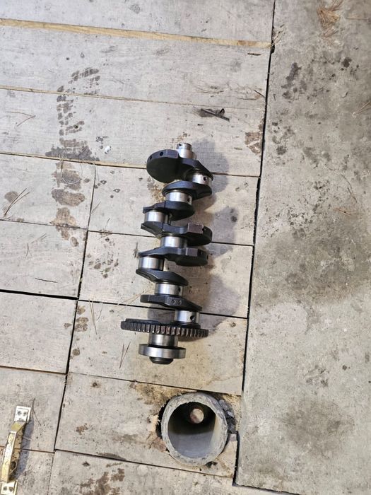 Каленвалы на ауди, пассат