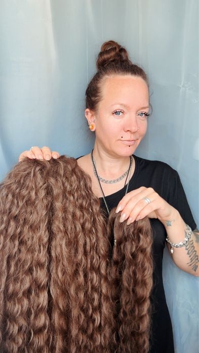 Шиньон на бублике из кудрей