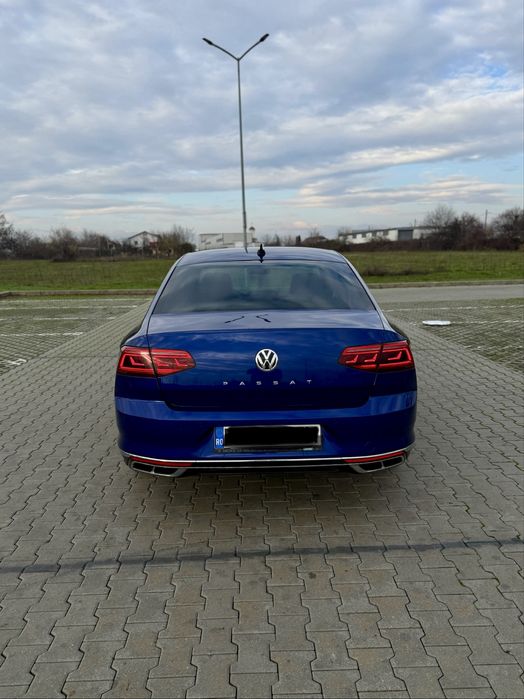 Volkswagen Passat 2.0 TDI /DSG/ R line/Executive