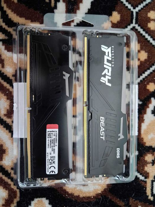 Kingston Fury Beast RGB 32GB (2x16GB) DDR5 6000MHz Desktop Memory Kit