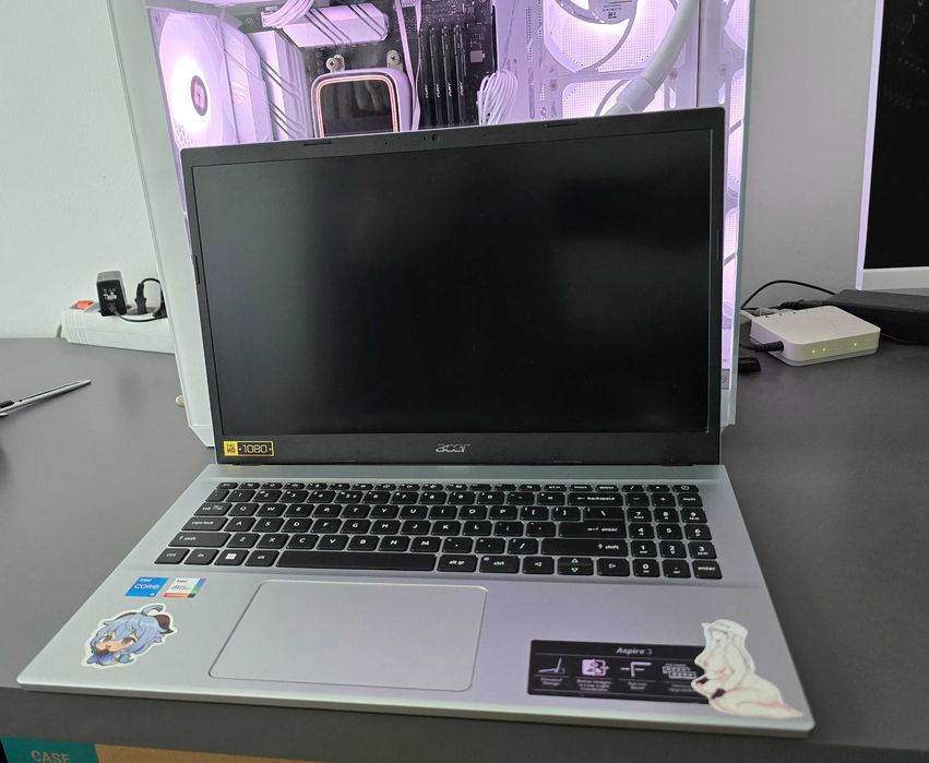 Лаптоп Acer Aspire 3, i7-1255U, 8GB RAM, 500gb SSD