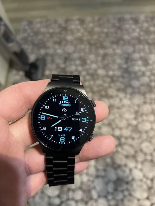 Часовник Huawei GT2 Pro