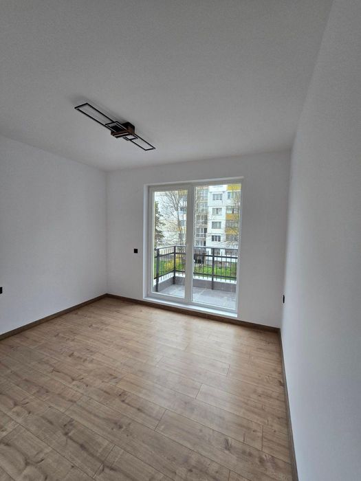 Тристаен апартамент с АКТ 15 в ж.к. Обеля 2