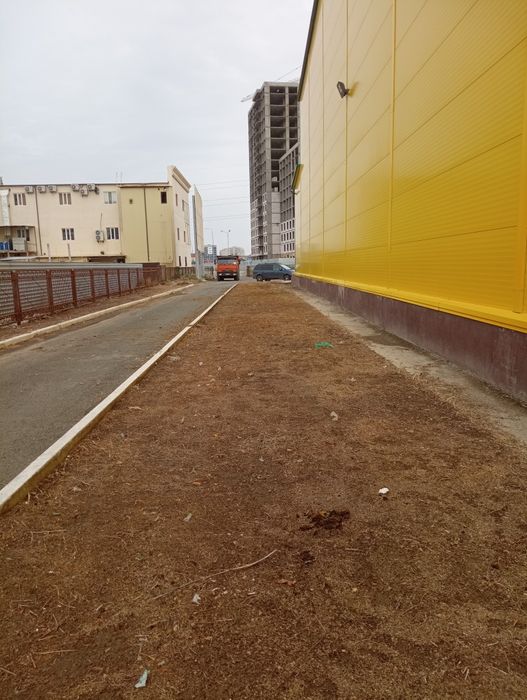 Уборка территории Покос травы .