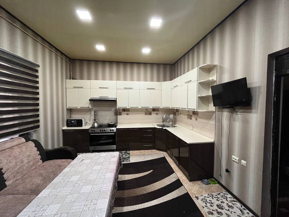 Ховли 4сотих 5хона