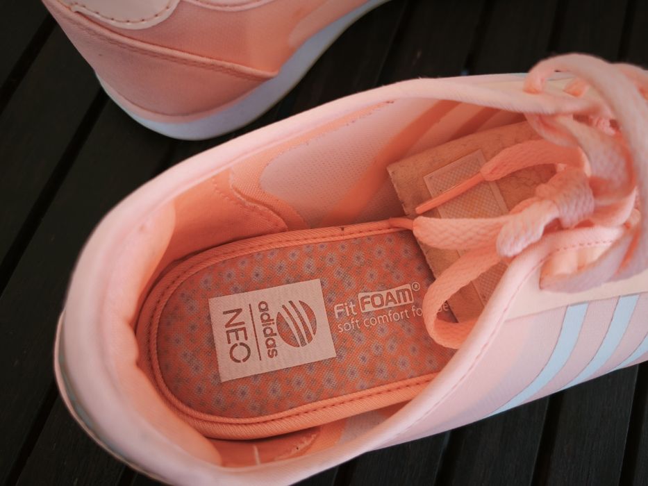 Adidas, оригинални маратонки, номер 38