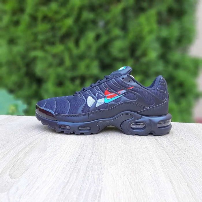 Обувки NIKE / Air Max Plus / Multi Swoosh + КУТИЯ