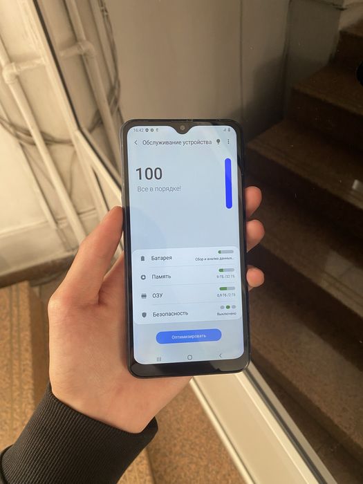 Продам Самсунг А10s 32gb