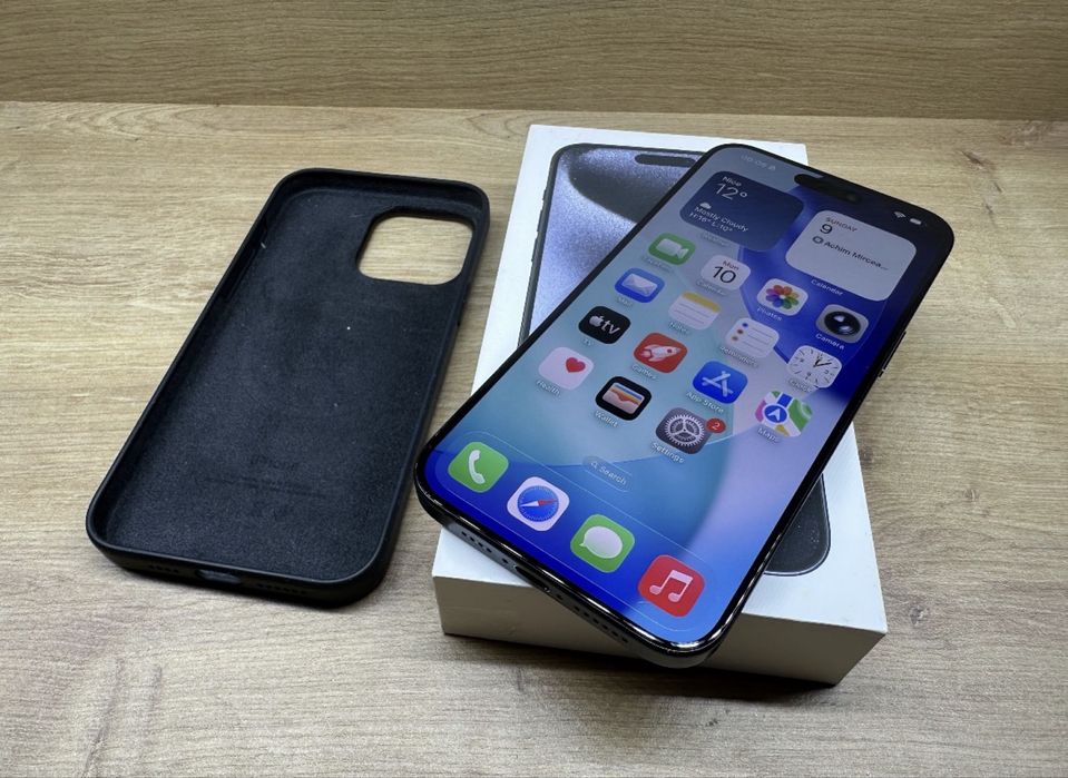 iPhone 15 PRO MAX de 256 GB cu 97% Bateria