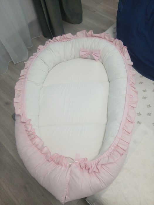 Baby nest bebeluși
