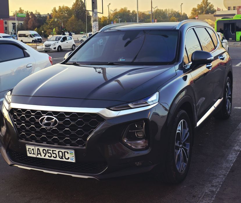 Sro'chna prodayotsya Hyundai Santafe 2020yil probeg 98.000 km eng full