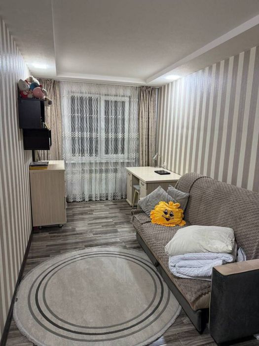 Чиланзар 24 квартал Кафе-Москва Продам 3/3/4 кирпич Раздельные комнаты