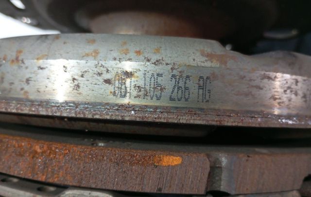 Volanta masa dubla cu placa presiune 2.0tdi 0B1105266AG Audi A5 8T [f