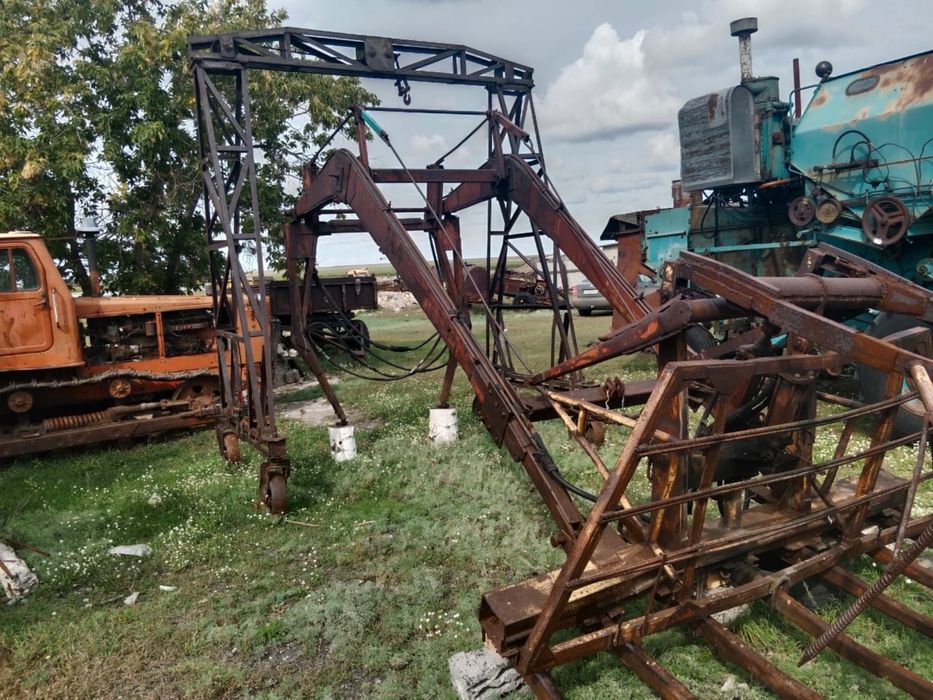 Продам косилку трехбруску стогамет и толкач
