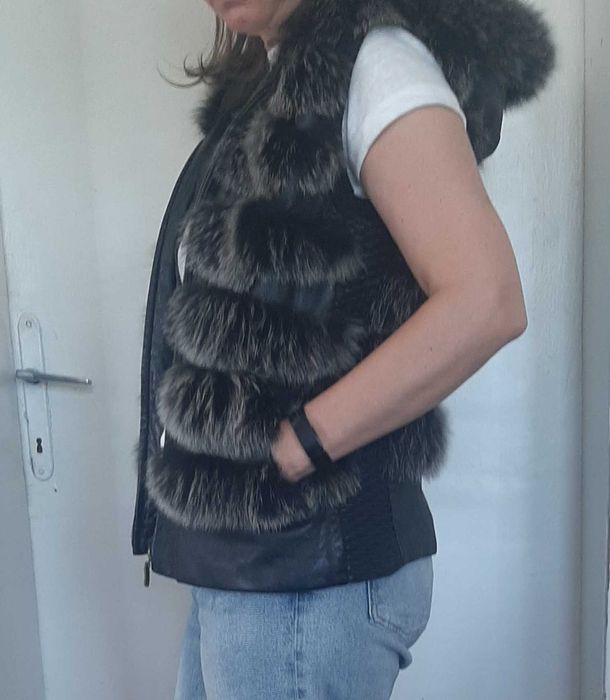 Модерен клек естествен косъм и естествена кожа с качулка