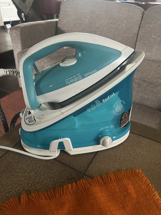Statie de calcat Tefal