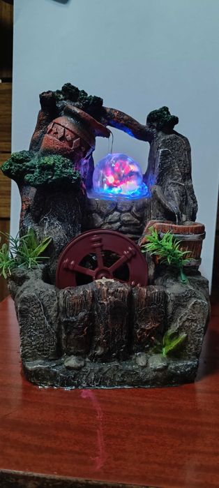 Фонтан настольный