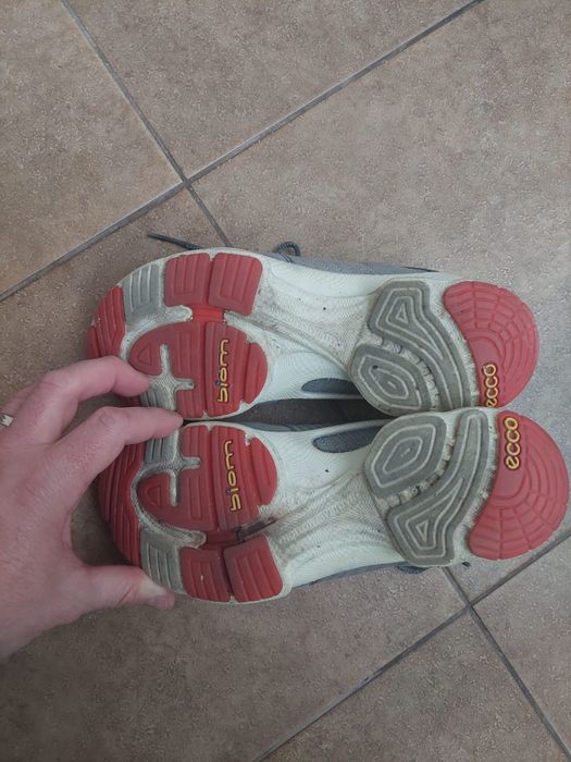 Papuci sport ecco