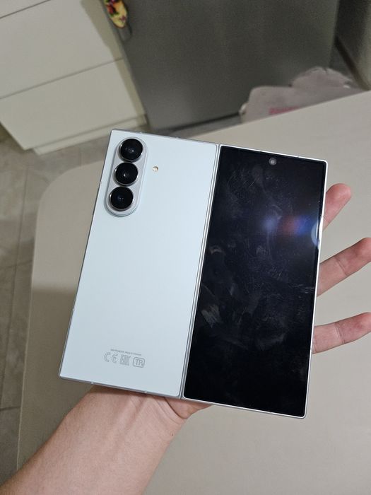 Продам Samsung Z Fold 7 512gb!