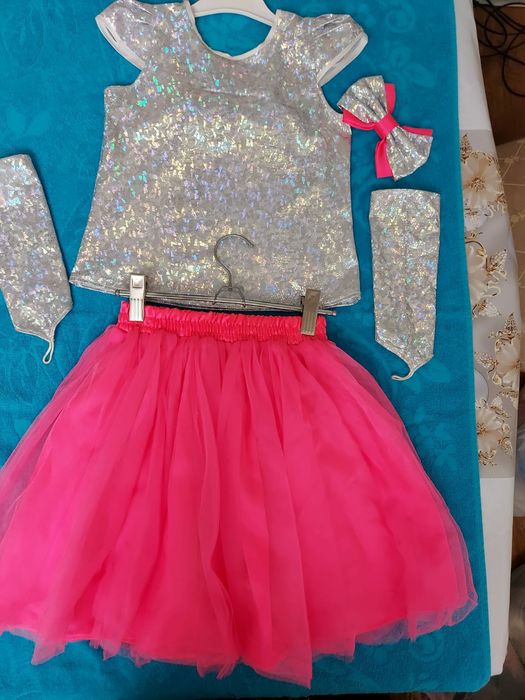 Продам новогодние костюмы